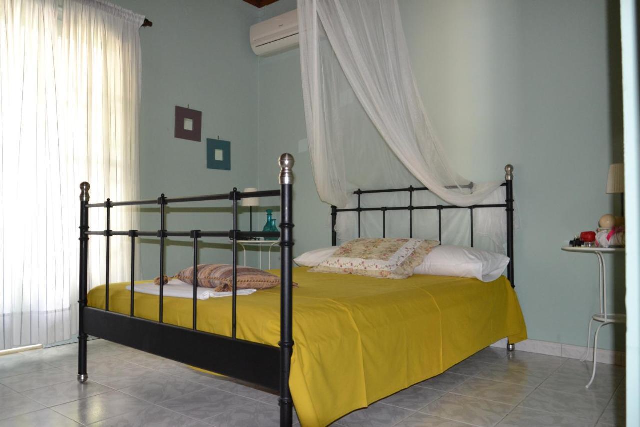 Mihaila Seaside: 2 Bedroom Bungalows Kefalonia Esparta Exterior foto
